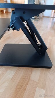 Podstavec pro notebook/klávesnici a monitor - 4