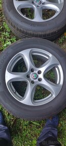 Alfa Romeo stelvio - 4
