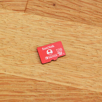 Licencovaná micro SD karta pro Nintendo SWITCH (128 GB) - 4