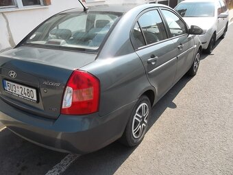 hyundai accent 1.5diesel stk březen 2027 r.v.2010 - 4