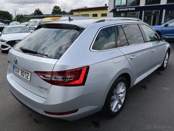 Škoda Superb 2.0TDi,110kW,Style,Serv.kn,kamera,navi - 4