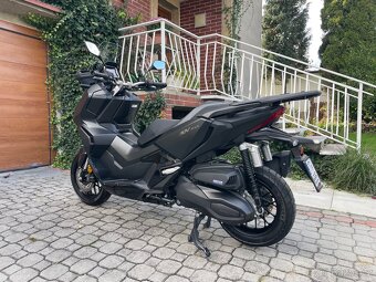 Honda adv 350, top stav - 4