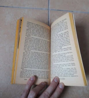 Kniha od Ericha von Danikena v angličtině - 4