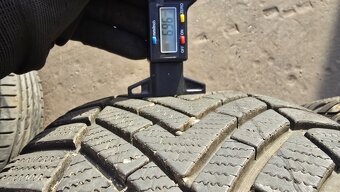 Zimní pneu 215/60/16 Vredestein - 4