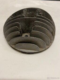 hlava válce pérák 350 - 4