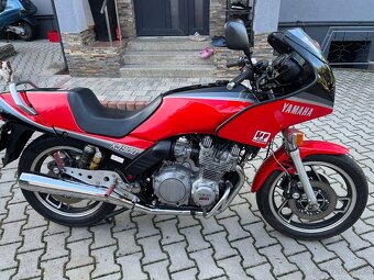 Yamaha XJ 900 - 4