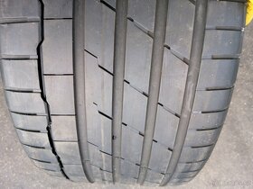 225/40/19 275/30/20 275/40/21 275/45/21 295/30/21 kusovka - 4