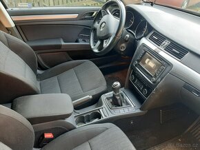 Skoda Superb 2 facelift barva LF9R-1Z1Z - 4