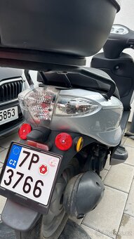 Piaggio fly 125 - 4