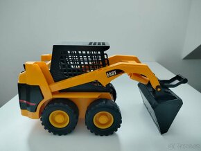 Nakladač -Bobcat Fast - 4