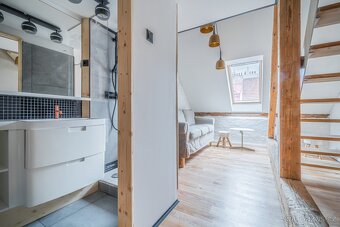Atypický byt u parku Folimanka Praha 2, OV, volný ihned - 4