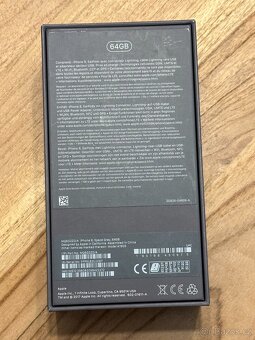 Apple iPhone 8 64GB černý + krabička, bat. 92% - 4