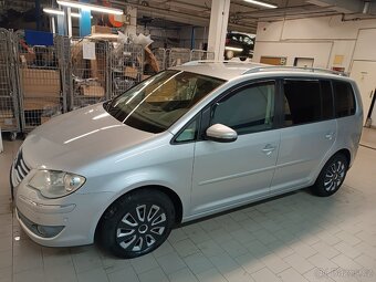 Prodám VW Touran 2.0 TDI, 125 kW, automat, 7 míst – výbava H - 4