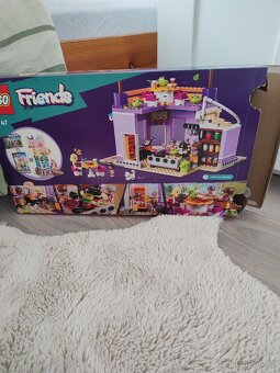 Lego friends Kuchyně komunity Heartlake - 4