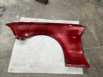 Pravý přední blatník mustang 5. generace nový originál - 4
