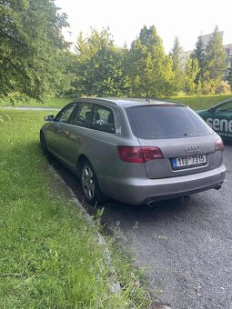 Prodám Audi A6 3.2 V6 manuál quattro avant - 4