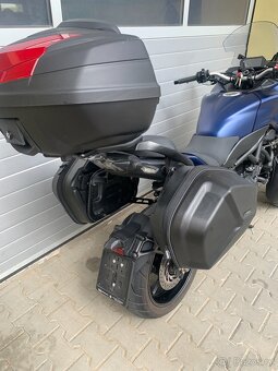 Yamaha Niken GT - 4