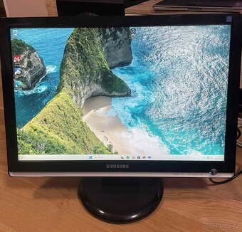 PC Lenovo M700 Intel i5 6400/DDR4 8-16GB/SSD/Wi-Fi + LCD - 4
