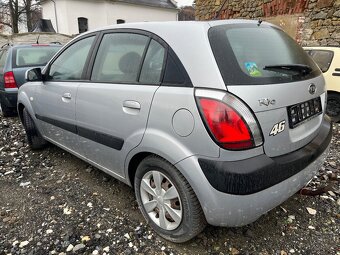 Kia Rio 1.4i 71kW - 4