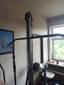 Posilovací lavice plus činka - 4