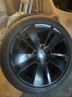 Zimní alu sada , 235/45 R18 - 4