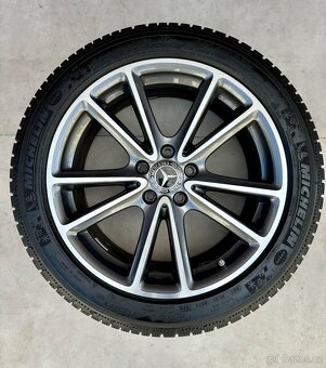 Zimní sada Mercedes R18 z Mercedes Cls w257 245/45 - 4