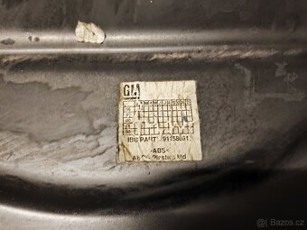 OPEL FRONTERA, KRYT REZERVY. - 4