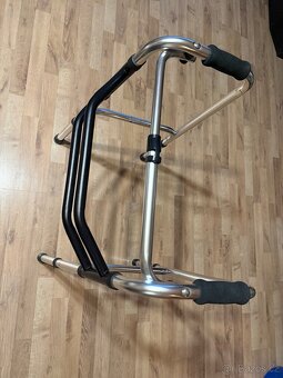 Chodítko pro seniory - 4