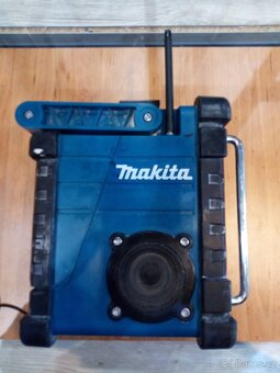 Stavební rádio Makita DMR102 - 4