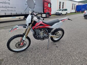 Husqvarna WR 250 2T - 4