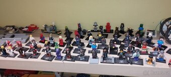 LEGO + figurky + návody + 5 kg kostek / Batman, Star Wars, C - 4