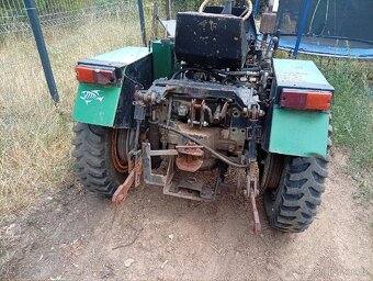 Prodám traktor - 4