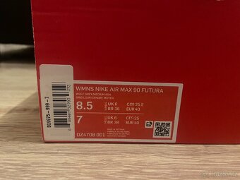 Nike Air Max - 4