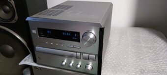 YAMAHA CRX E150 - 4