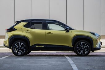 Toyota Yaris Cross 68 kW, automat, hybrid, 2022, 4x4 - 4