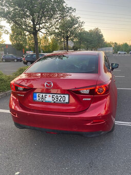 Mazda 3, 2,0 Skyactiv 88 kw benzin, 107000 km - 4