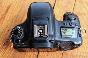 Canon 760D - 4
