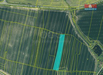 Prodej podílu 1/8 na pozemcích 19.549 m², Dobřany - 4
