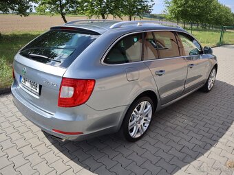 Škoda Superb 3.6 V6 4x4 191kW r.2012 serviska zachovalý stav - 4