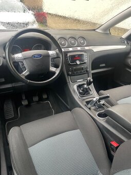 Ford S-MAX MPV 1.6 Ecoboost, Titanium 118kW manuál - 4