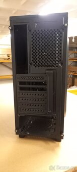 Prodám PC Case - 4