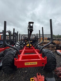 Vyvažecí vlek Vyvazecka Möre Maskiner SF9 s Rukou 7065 - 4