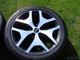 4XLETNÍ HLINÍKOVÁ KOLA ORIGINÁL KIA 245/45 R19..TOP - 4
