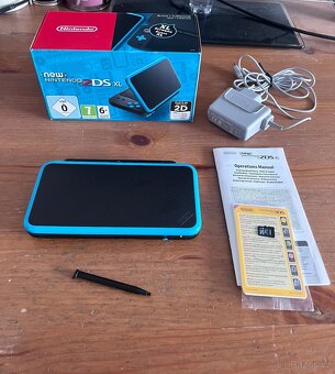 New Nintendo 2DS XL v TOP stavu + příslušenství - 4