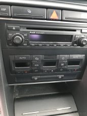 Audi A4 B7 AVANT 1,9TDI 85kW 2005 BKE - díly z vozu - 4