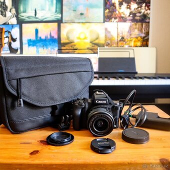 Canon M50 Mark II + objektiv + příslušenství - 4