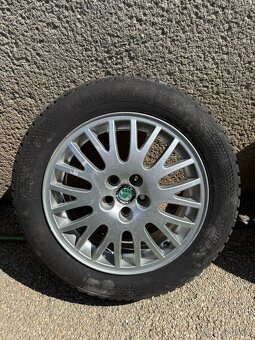 Zimní pneumatiky Continental 205/55/R16 s alu koly - 4