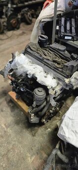 Motor 2.0 tdi 125 kW škoda superb 2 kód cbbb - 4