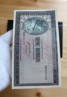 1000 Kčs bez data (1945) Neperforovaná - 4