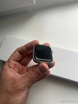 APPLE WATCH SERIES 8 45mm – ZÁRUKA DO 11/25 + KRABICE - 4
